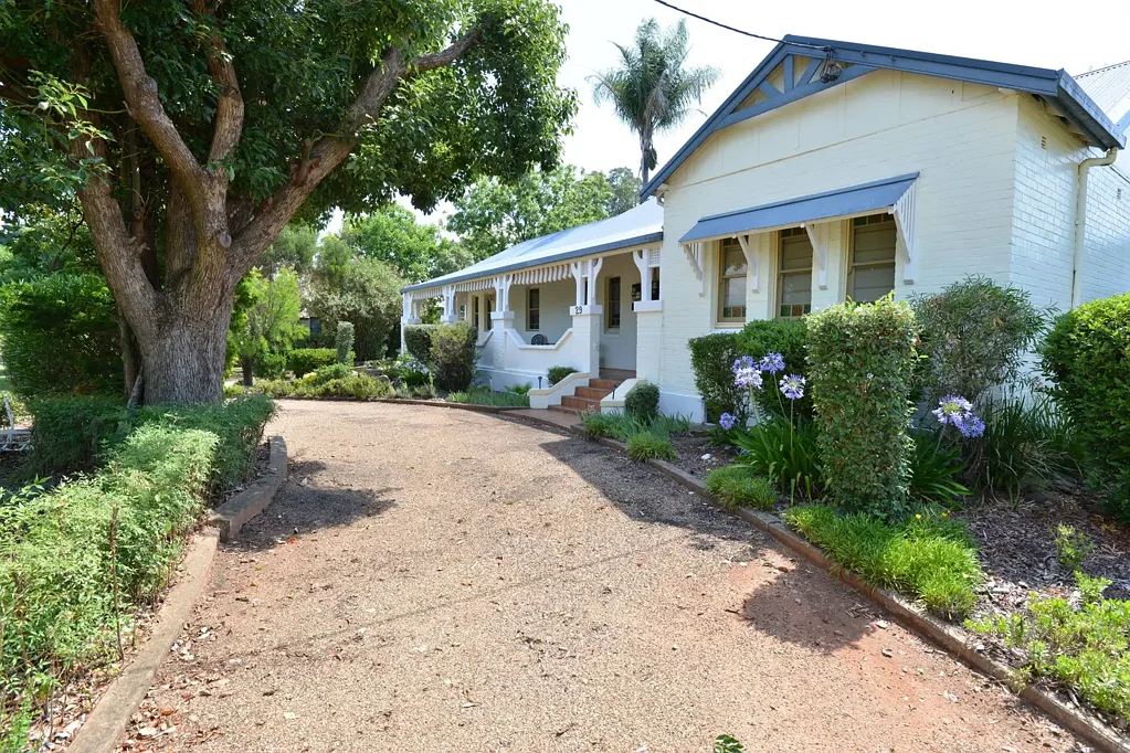 Coonabarabran 4Kwarto Federation Style with a Modern Upgrade