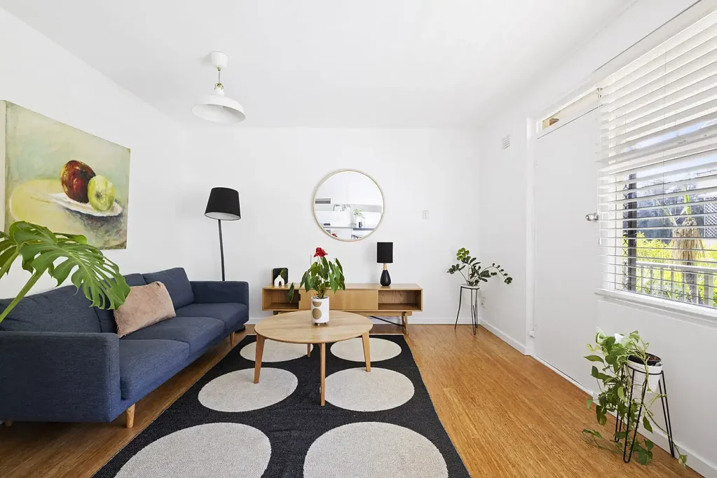 Convenient Two-Bedroom Apartment in the Heart of Manly Vale