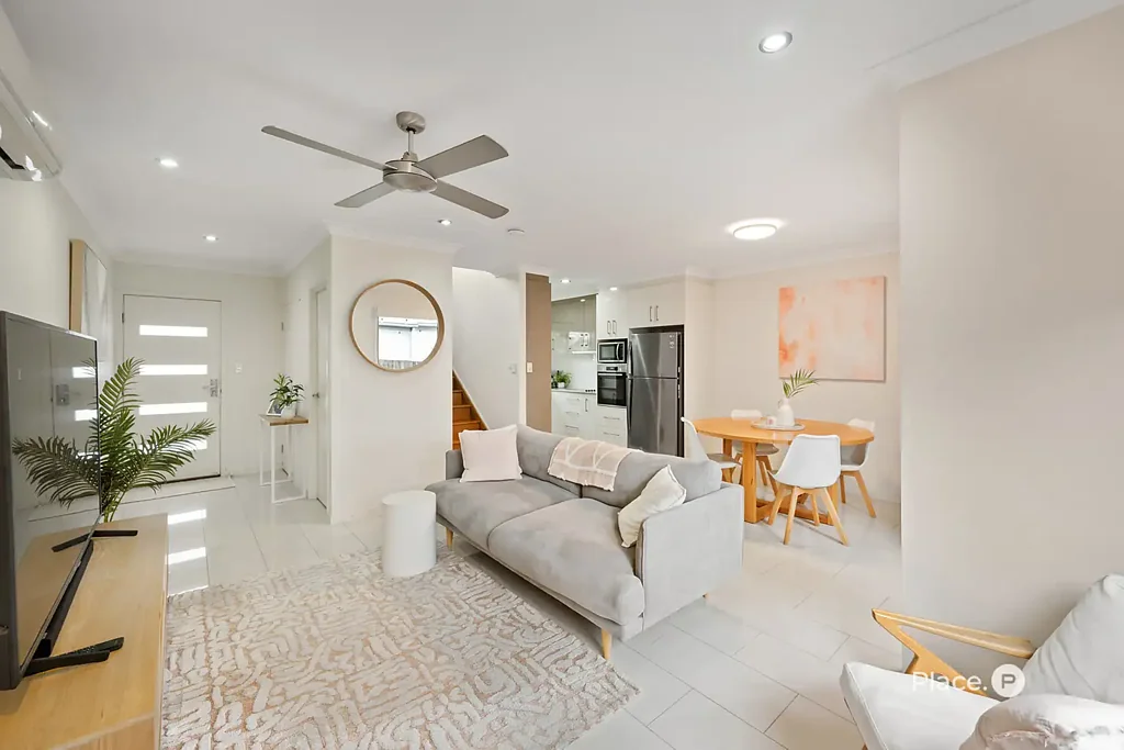 Morningside 3 Bedroom Modern, Low-Maintenance Townhome in Prime Morningside Position