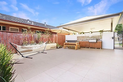 8 Animoo Avenue, Griffith, NSW 2680, 6 rūma, 3 rūma horoi, House