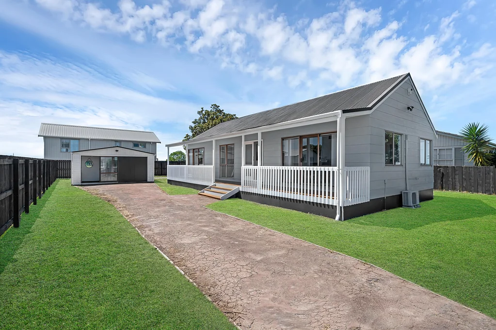 118 Shifnal Drive, Randwick Park, Manukau City, Auckland