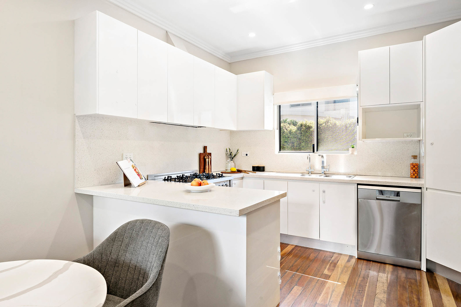 UNIT 2 52 FONTAINEBLEAU ST, SANS SOUCI NSW 2219, 0房, 0浴, Townhouse