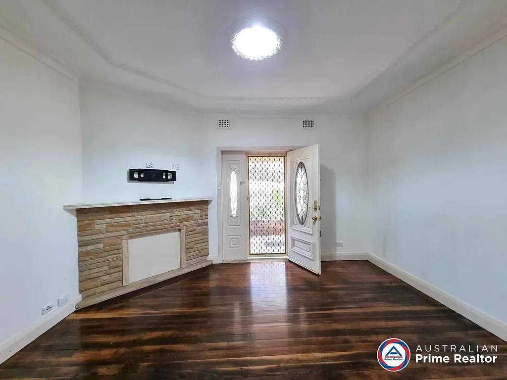Updated 3 bedroom in convenient location