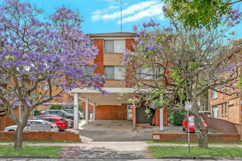 Comfortable Living in a Prime Location
