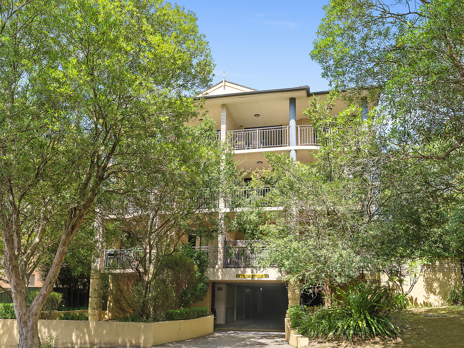 UNIT 8 1-3 ST GEORGES PDE, HURSTVILLE NSW 2220, 0 Bedrooms, 0 Bathrooms, Unit