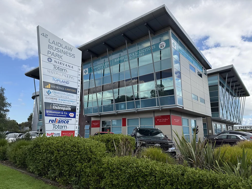 East Tamaki Modern First‑Floor Office in East Tamaki