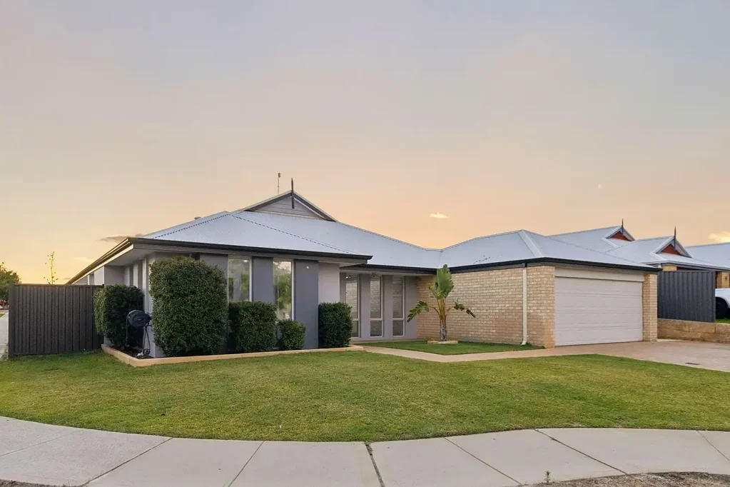 6 Koroit Way, Aveley, WA 6069
