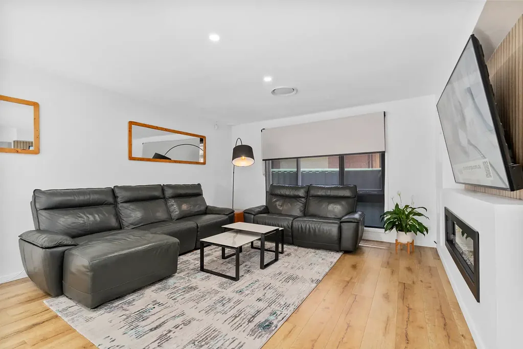 6/7 Hanlon Close, Minto, NSW 2566