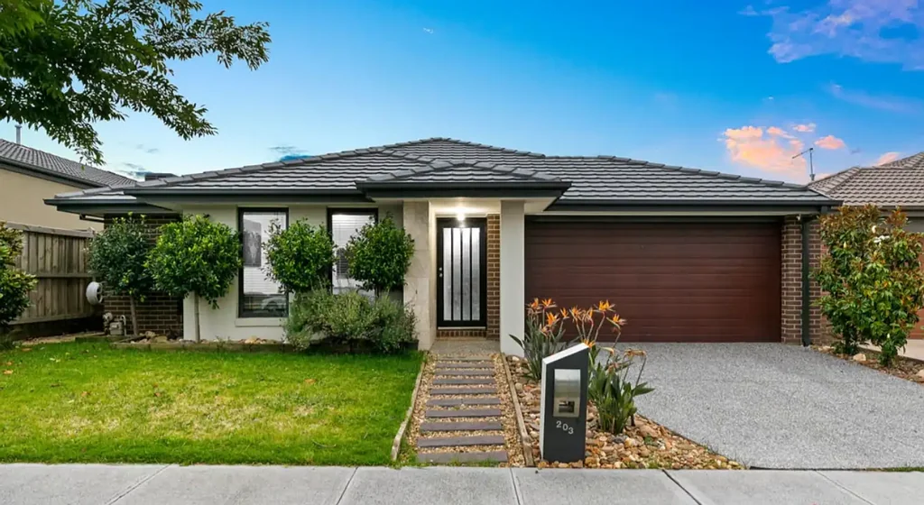 Modern Family Living in the Heart of Delaray Estate