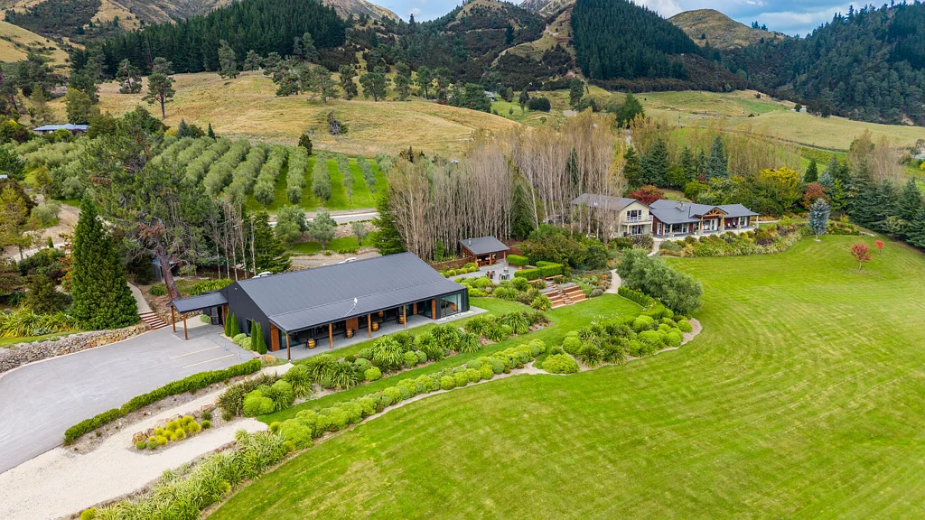 Hanmer Springs 5房  Lifestyle, Income & Opportunity Combined