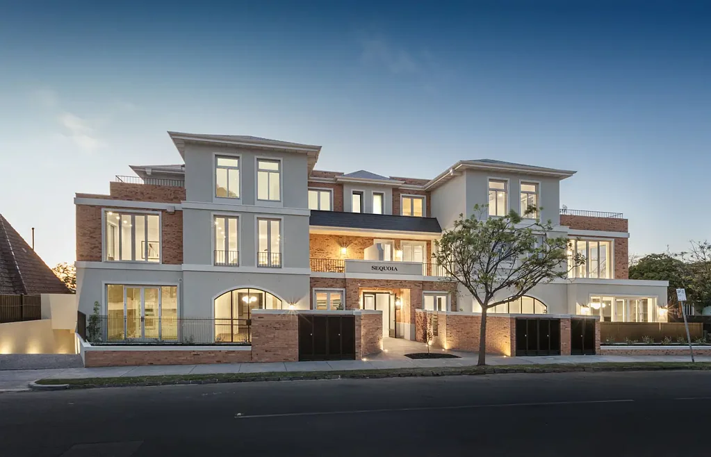 Brand New Luxury Penthouse Apartment in Perfect Location
