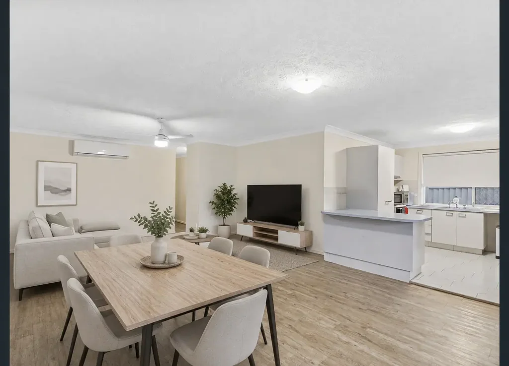 Southport 3Zimmer Blue Chip Duplex In Premier Location - Motivated Seller