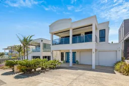 405A Esplanade, Moana