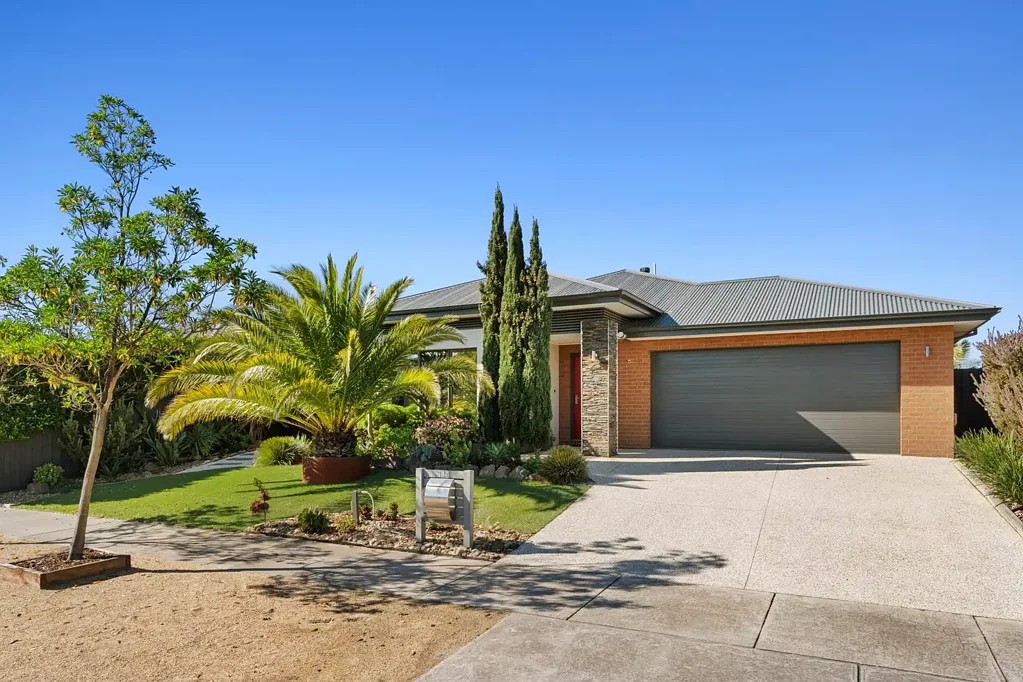 Highton 4બેડરૂમ Elevated Family Living