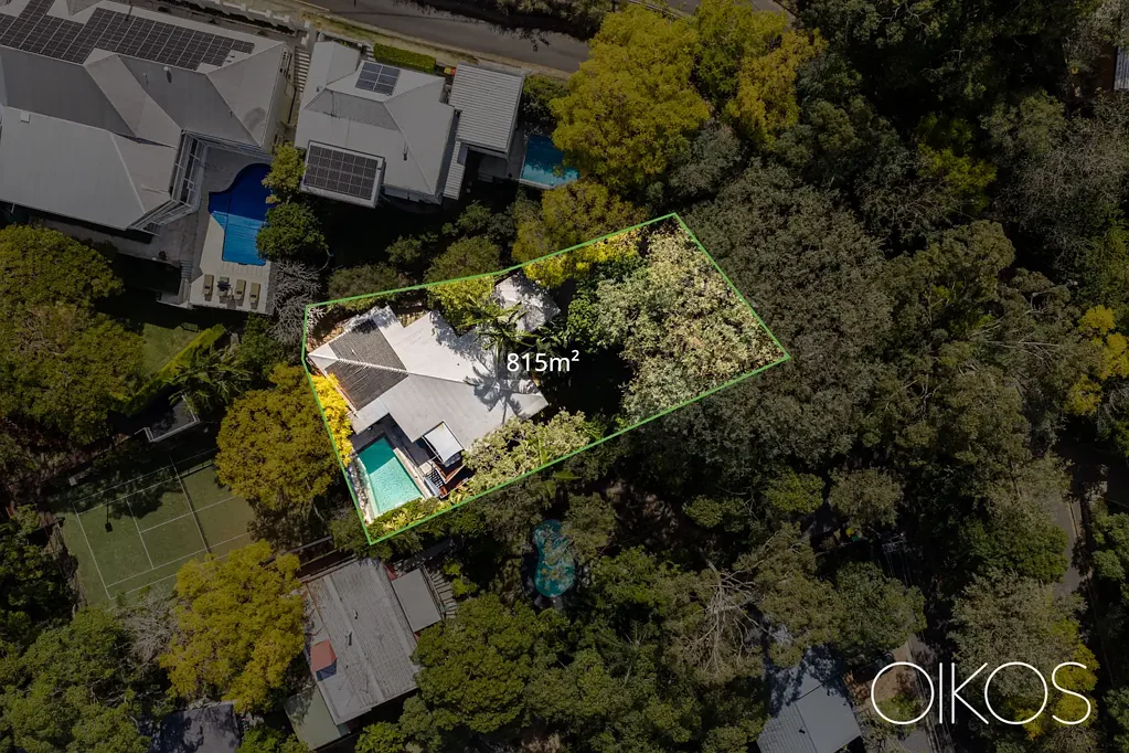 Bardon 4कमरा PRIVATE TRI-LEVEL HAVEN IN LEAFY BARDON SETTING