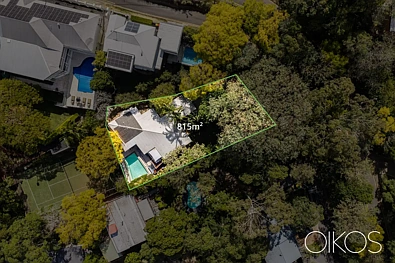 Bardon 4ਬੈੱਡਰੂਮ PRIVATE TRI-LEVEL HAVEN IN LEAFY BARDON SETTING
