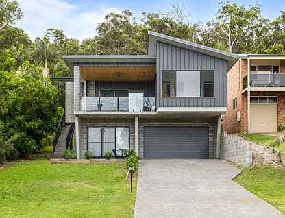321 Dobell Drive, Wangi Wangi, NSW 2267, 5 slaapkamers, 3 badkamers, House