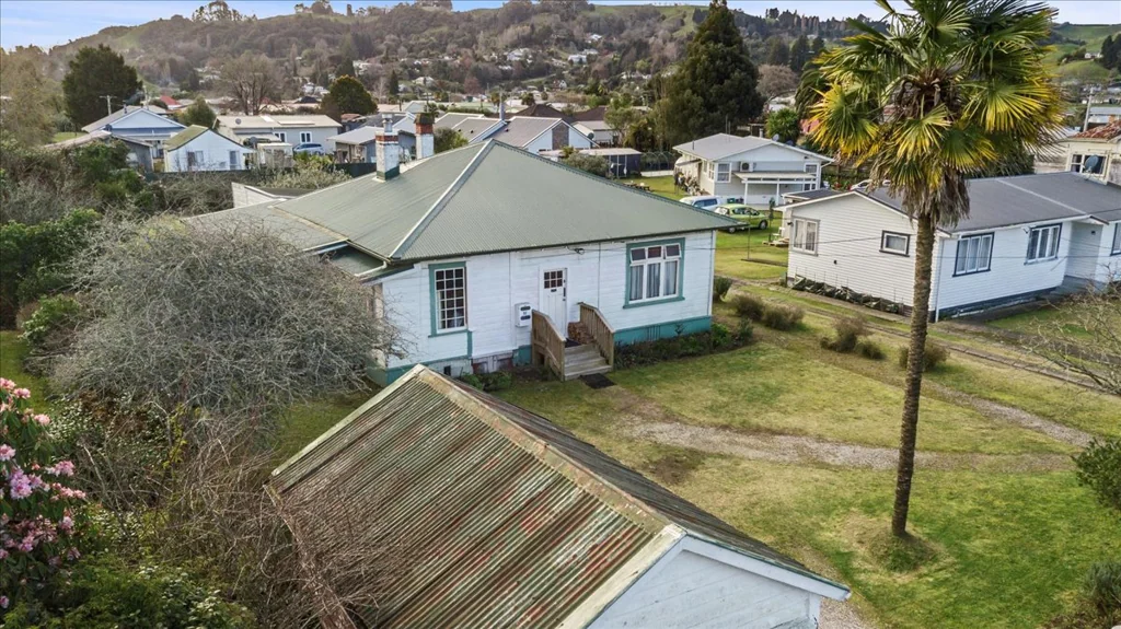 Te Kuiti 5ਬੈੱਡਰੂਮ Massive price reduction on Lawrence!