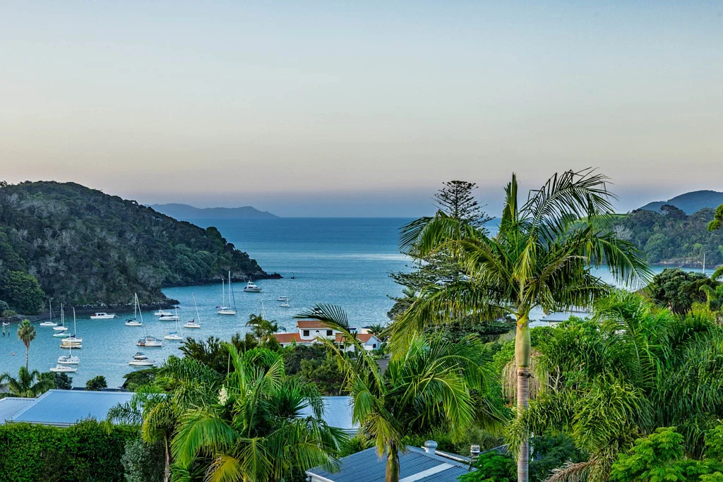 Mangonui 4ห้องนอน Private with Harbour Views & Income Potential