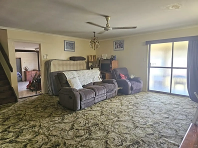 3 George Street, Ayr, QLD 4807, 4 Kuwarto, 2 Banyo, House