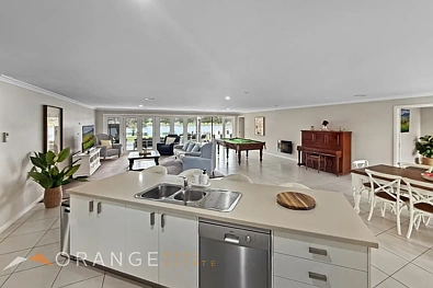 113 Diamond Drive, Orange, NSW 2800, 4 Bedrooms, 2 Bathrooms, House