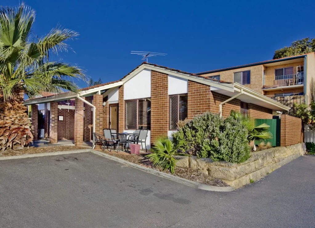 6/61 Stanley Street, Scarborough, WA 6019