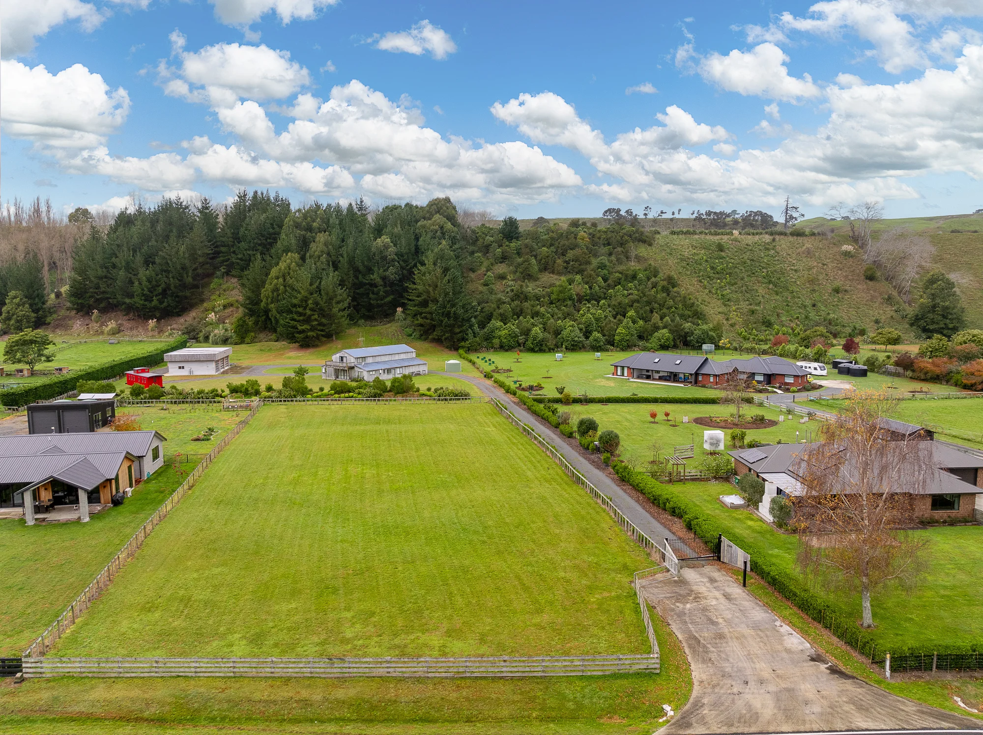 Piarere  Premium River View Section