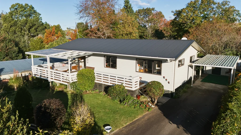 Te Puke 2房  WARM, WELCOMING & PRIVATE!