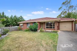 2/4 Munro Court, Bacchus Marsh