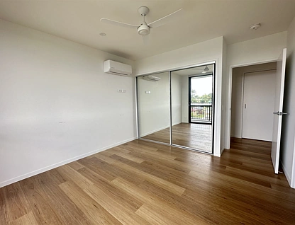 43 Pickworth Street, Upper Mount Gravatt, Brisbane - Southern Region, 3 phòng ngủ, 3 phòng tắm, Apartment