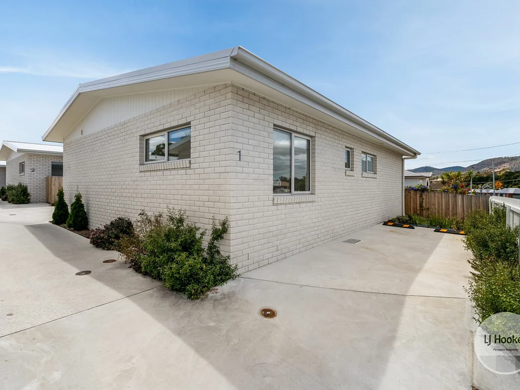1/8 Bilton Street, Claremont, TAS 7011