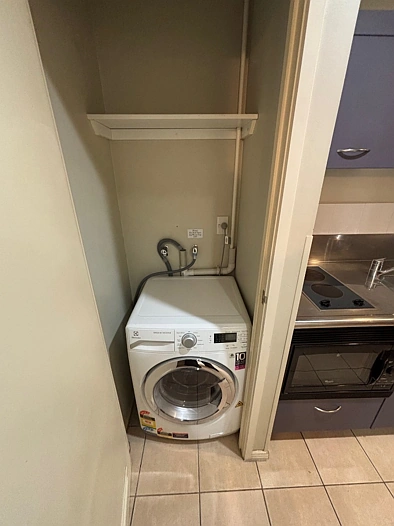 Studio apartment in Auckland city central