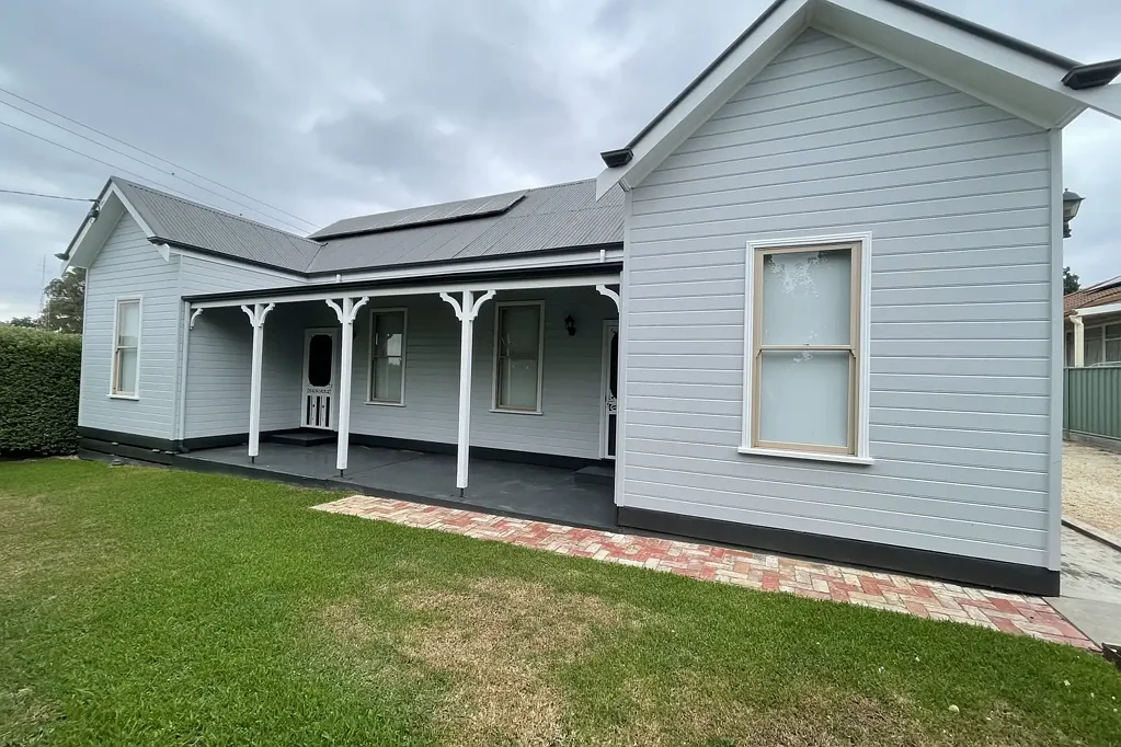 3 Bedroom Home with Study