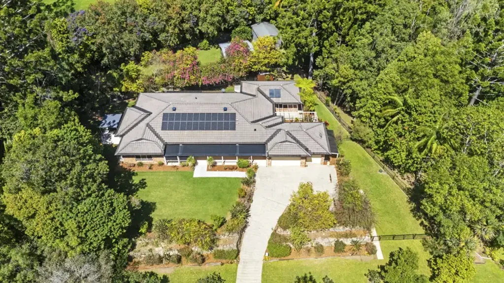 Currumbin Valley 4कमरा Expansive Valley Retreat with exceptional dual living