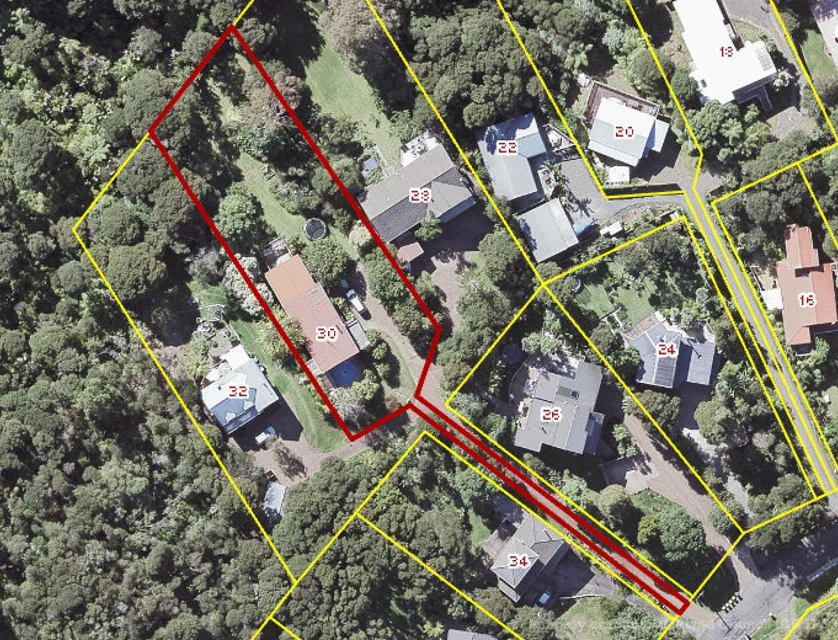 30 Rauhuia Crescent, Parau, Waitakere City, 4 rūma, 0 rūma horoi
