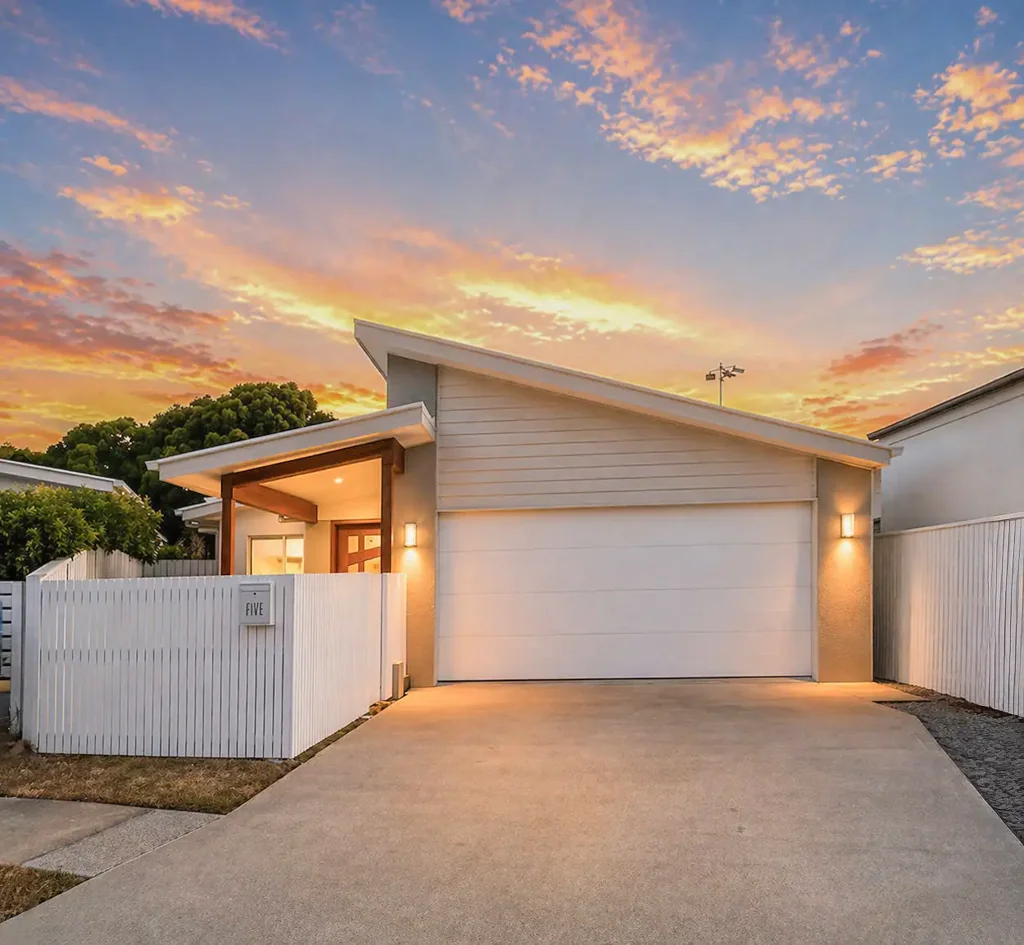 Casuarina 4chambre Relaxed Coastal Luxury | Single-Level Family Living