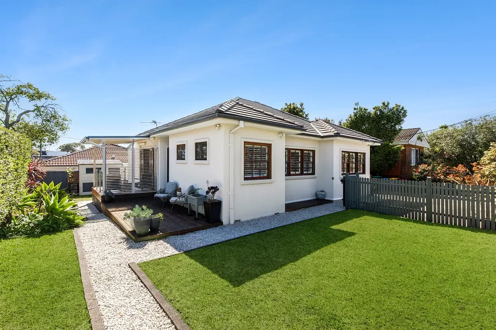 6 Violet Avenue, Forestville, NSW 2087
