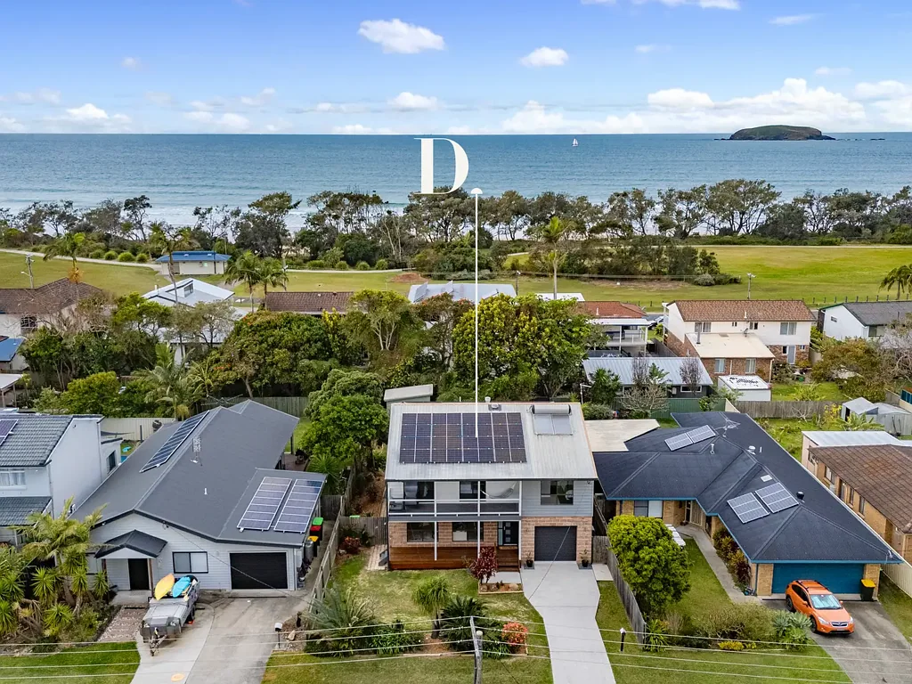 11 Blue Gum Avenue, Sandy Beach, NSW 2456