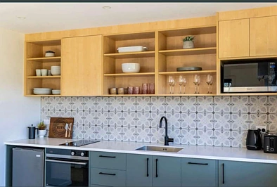 2-bedroom apartment, available now!