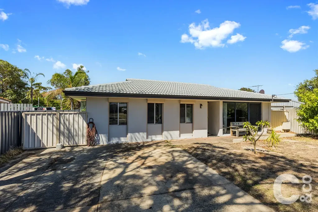 39 Madden Way, Parmelia, WA 6167