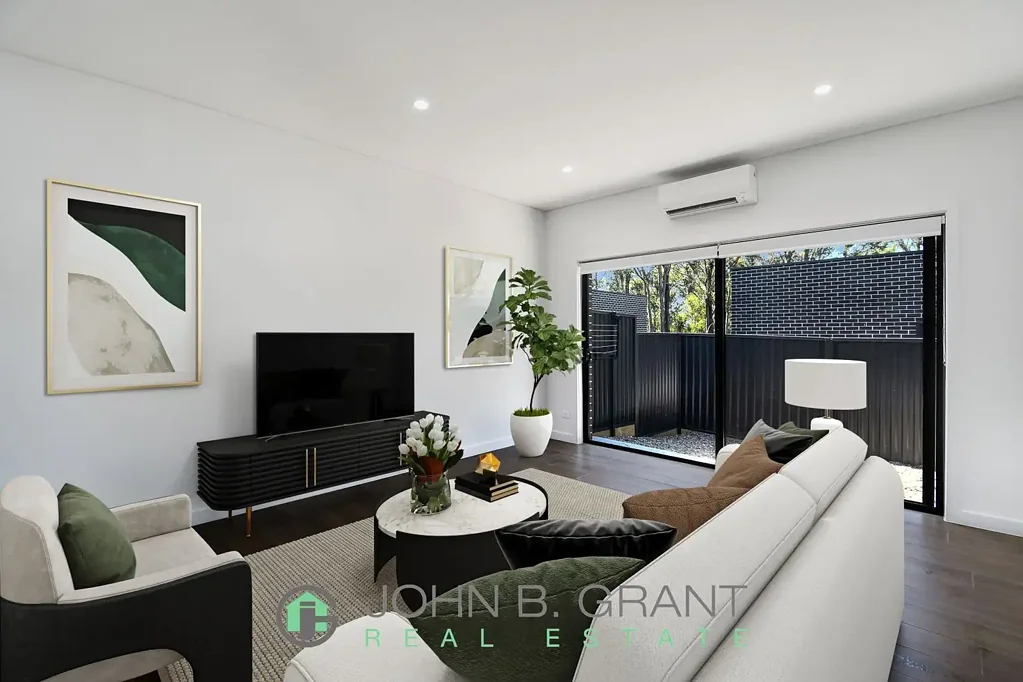 SPACIOUS NEAR NEW GRANNY FLAT!