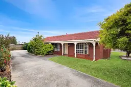 39 Christies Road, Leopold