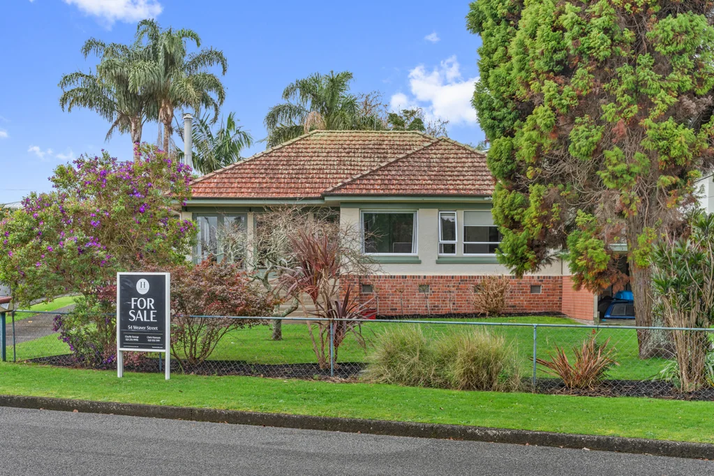 Whau Valley 3Kwarto ENTRY-LEVEL GEM WITH HUGE POTENTIAL – BRING ALL OFFERS!