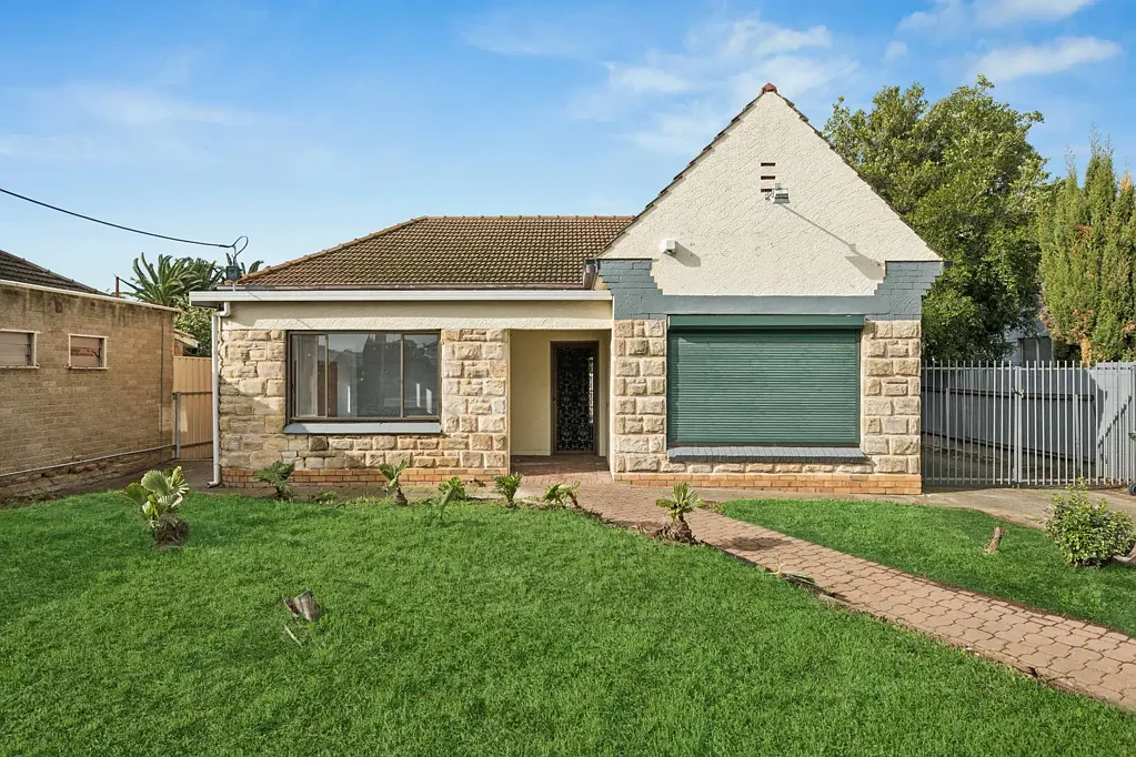 Seaton 4房  A Rare Opportunity Offering Flexibility, Exposure & Convenience