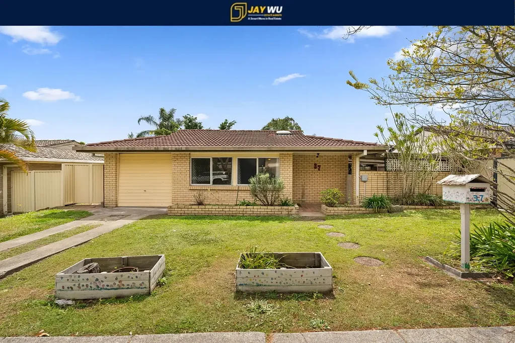 Neat & Renovated Family Home in Prime Location