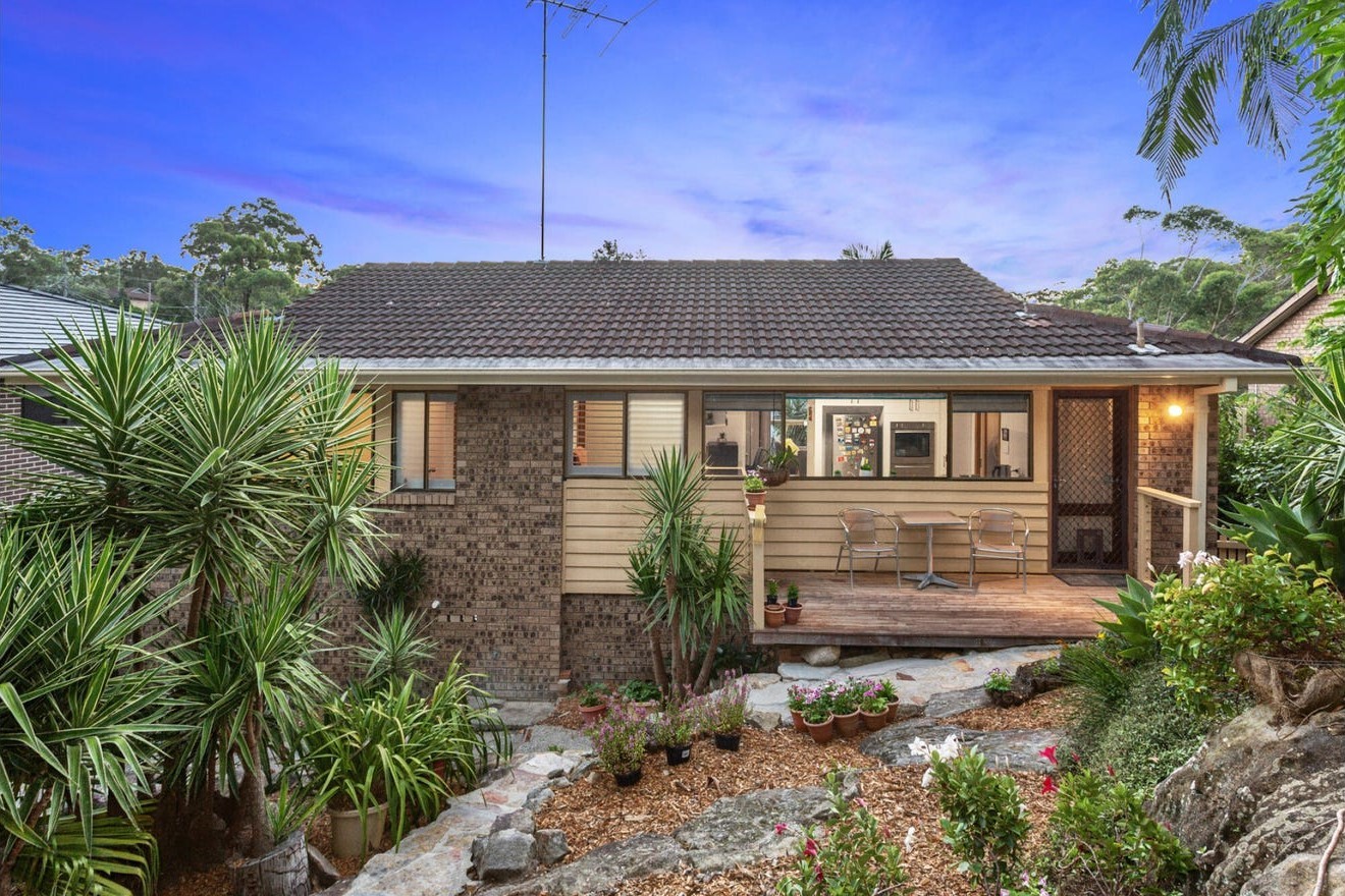 16 SPRIGG PL, MOUNT COLAH NSW 2079, 0部屋, 0バスルーム, House