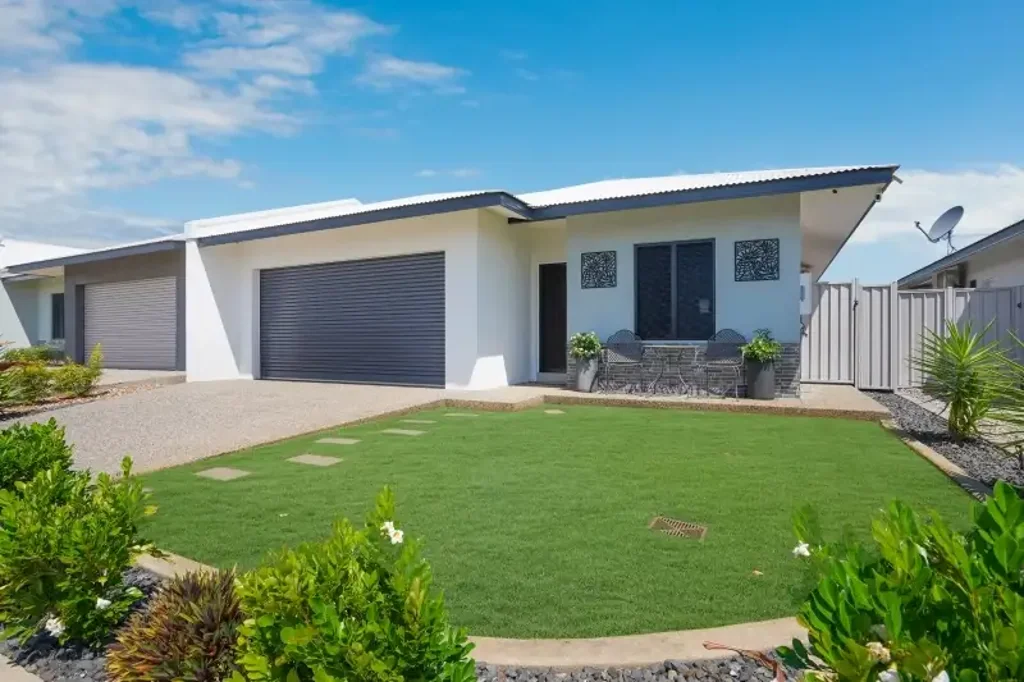 Low Maintenance Living + 6.6KW Solar Power System