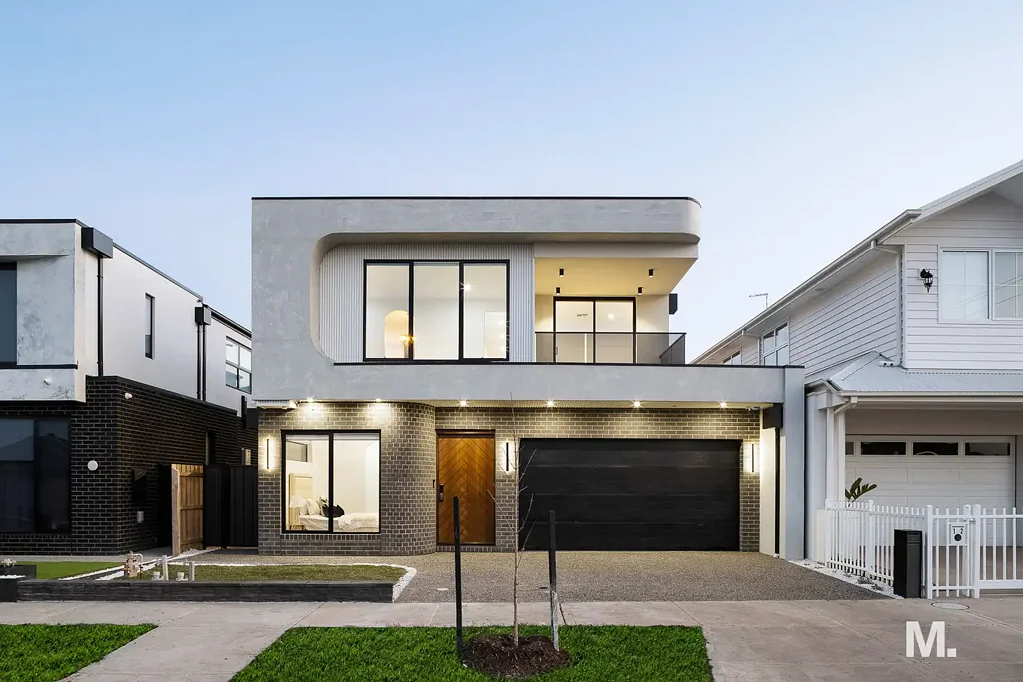 Greenvale 5Zimmer WHERE PRESTIGE MEETS PLAY, WELCOME TO FENWAY.