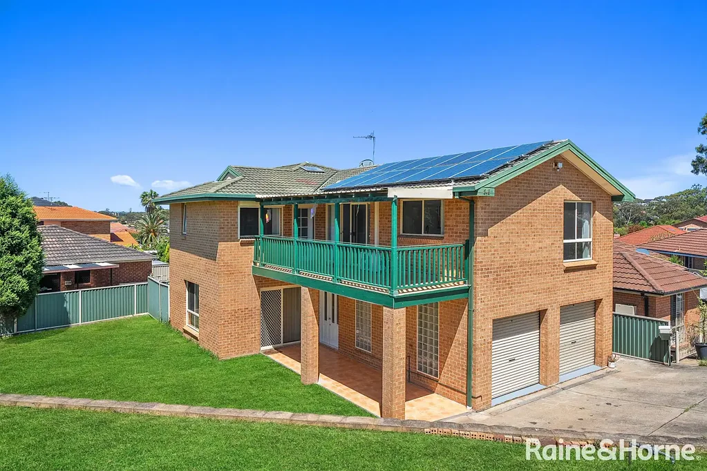 Spacious Family Home in a Prime Edensor Park Location