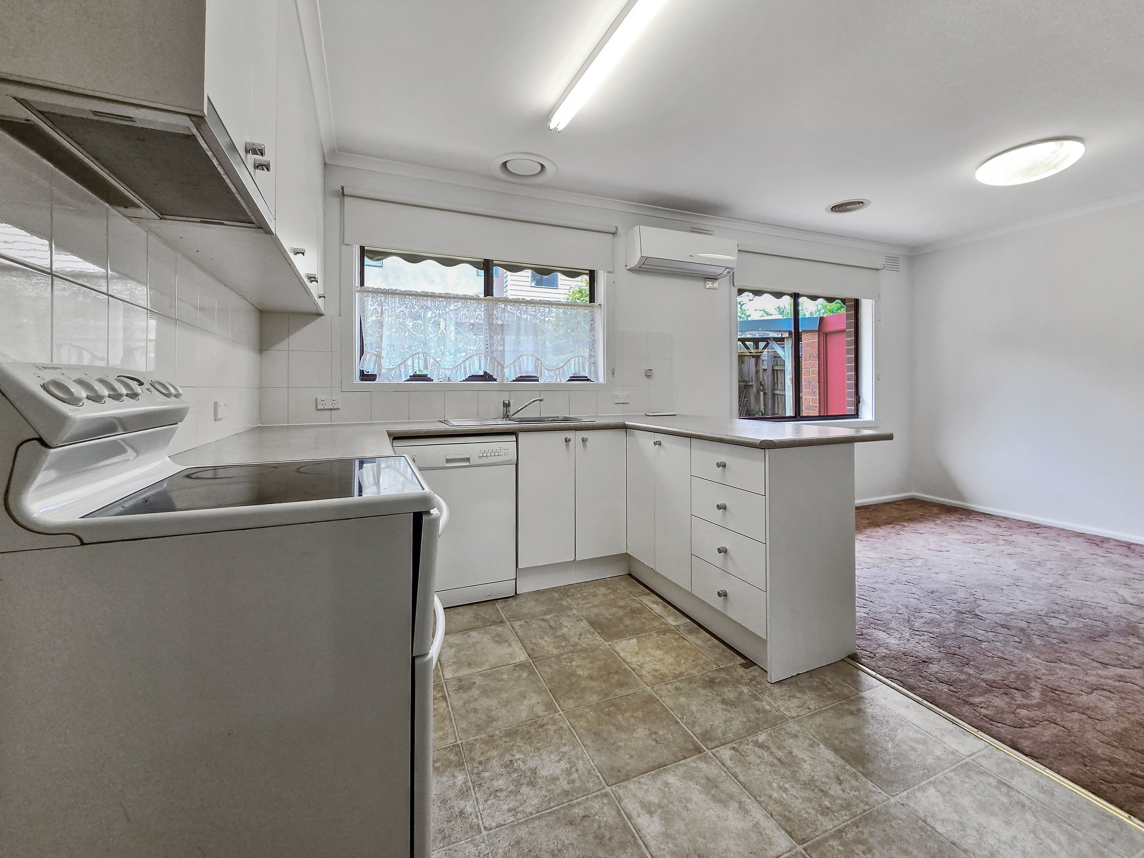 UNIT 8 26-28 SURREY RD WEST, CROYDON VIC 3136, 0 Schlafzimmer, 0 Badezimmer, Unit